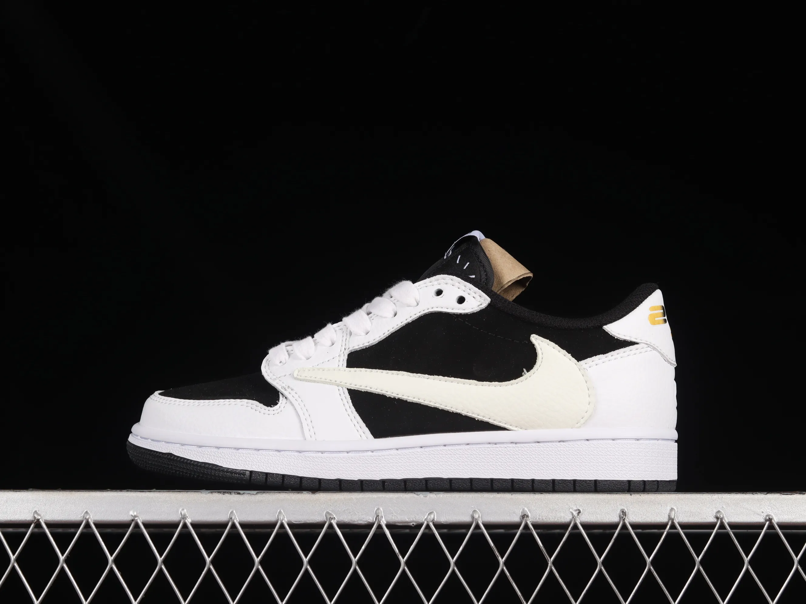All categories Air Jordan Jordan series basketball shoes Air Jordan 1 Low Travis Scott x Air Jordan 1 Low OG AJ1 Joe 1 black and white panda reverse inverted hook joint casual sports basketball shoes DM7866-101